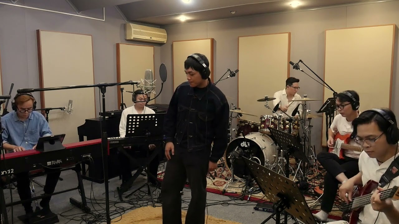 Niềm Vui Của Em | vThai | ft.Ha Kiem | Rhythm Band |