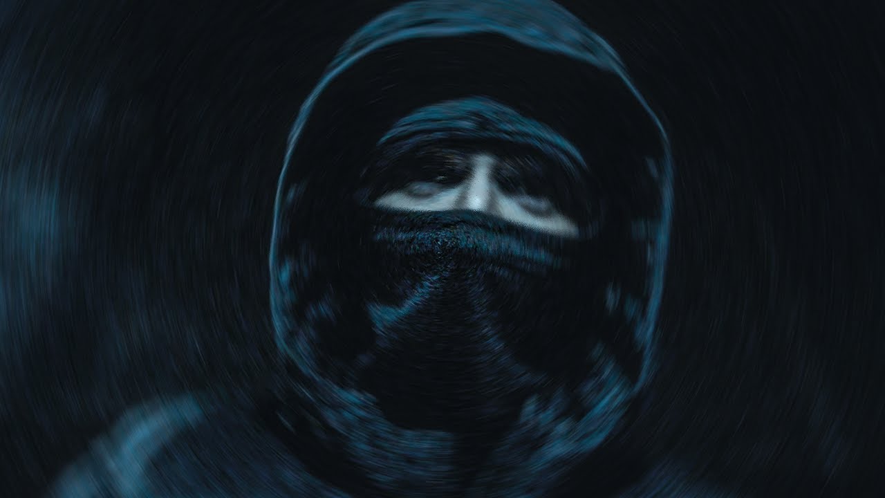 MADEJSOON - POD MASKAMI BOGACTWA
