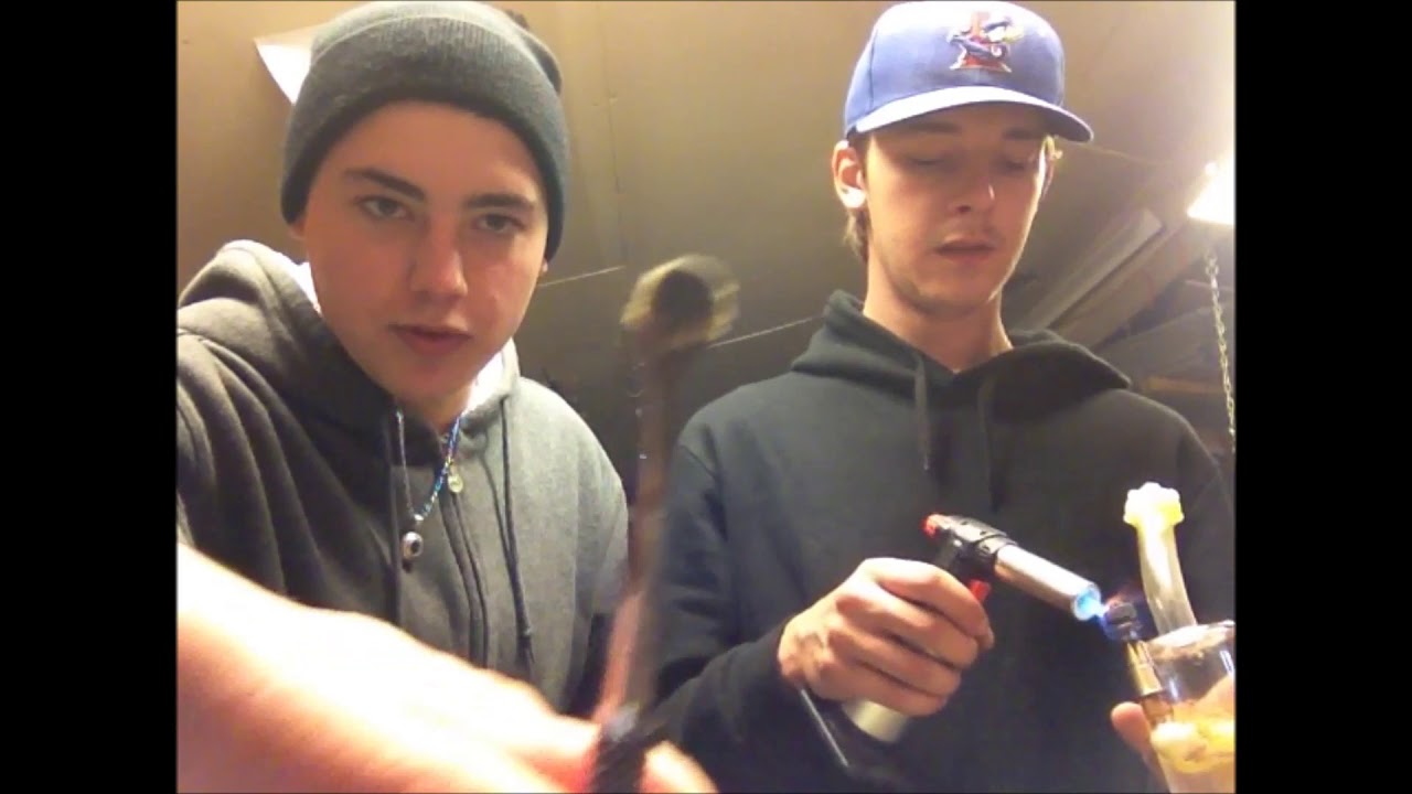 Dabbing 4 different types of rosin w/ Reefer Ross
