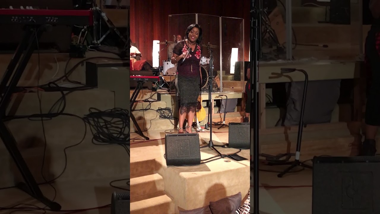 Lena Byrd-Miles: Worship Medly