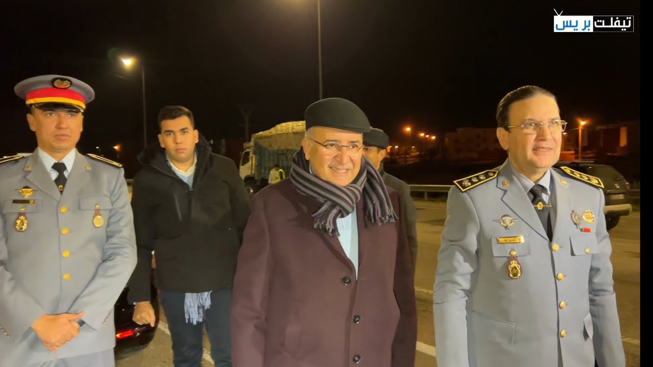 عامل إقليم الخميسات في زيارة للسد القضائي للدرك الملكي بمدخل الطريق السيار البحراوي ليلة رأس السنة