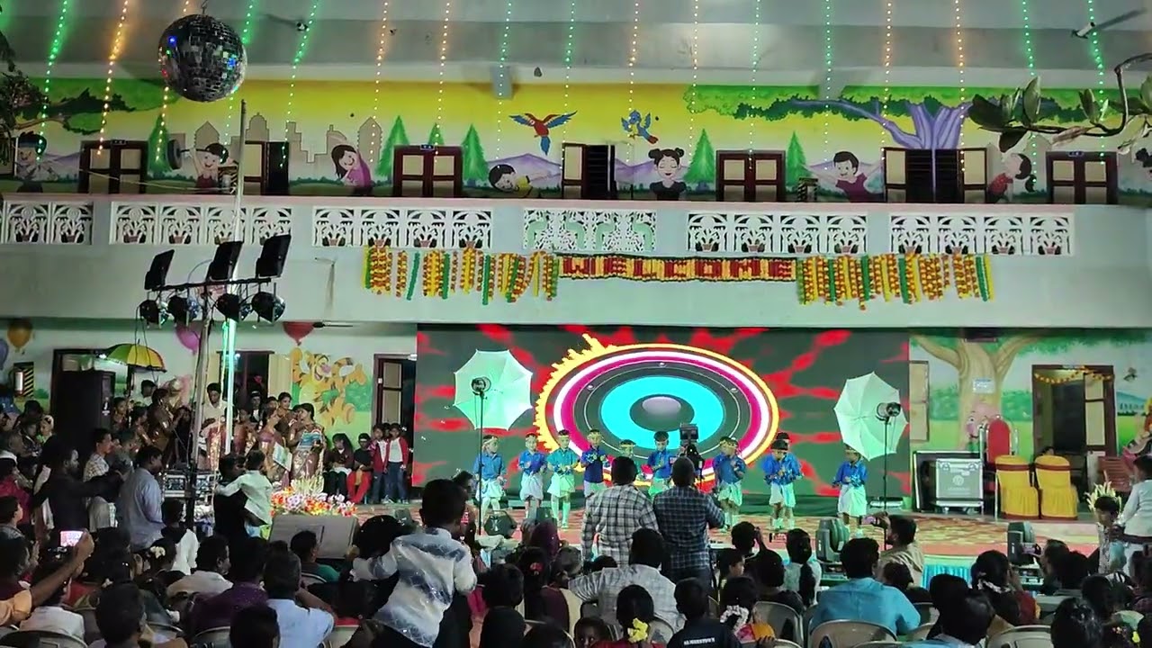 Ollulleru Vaani Nagar Songa stage performance UKG students.