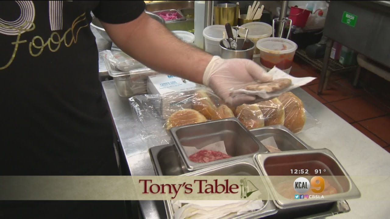 Tony's Table: Carnitas Hamburger