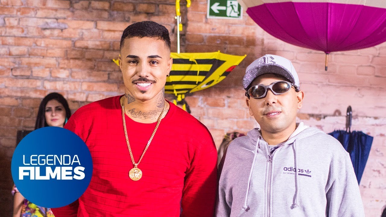 MC Livinho e DJ Guuga - Pode Sentar - Eu To Vidrado Em Você (Clipe Oficial)