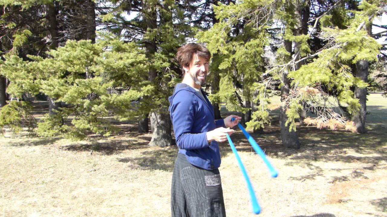 Beginner Poi Lesson: Linking reels into chase the sun