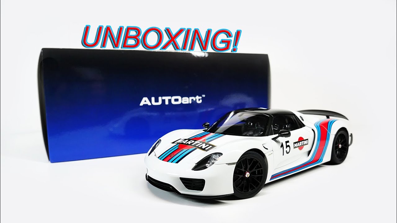 [Unboxing & Review] - Porsche 918 Spyder Weissach (Martini Racing) 1:18 by AutoArt - [4K]