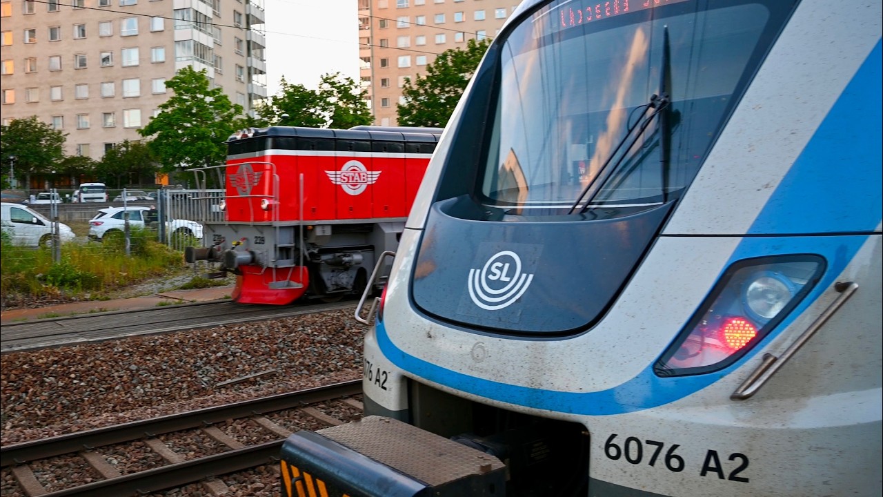 Trains in Ulriksdal and Solna - Summer night 2025