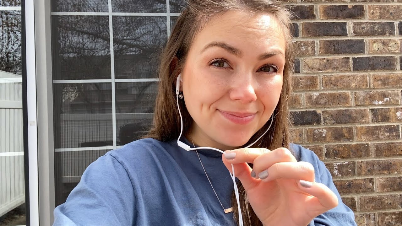 ASMR- LOFI WHISPER RAMBLE😴🌤 (w/ outdoor noises + light gum chewing)