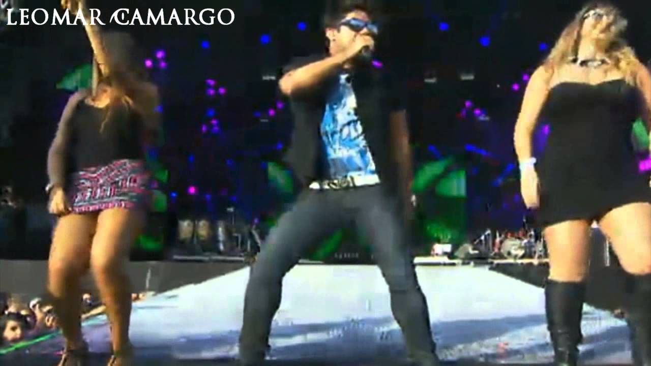 Cristiano Araújo - Louquinha/Hoje Eu Quero Trair (AO VIVO NO CALDAS COUNTRY 2012)