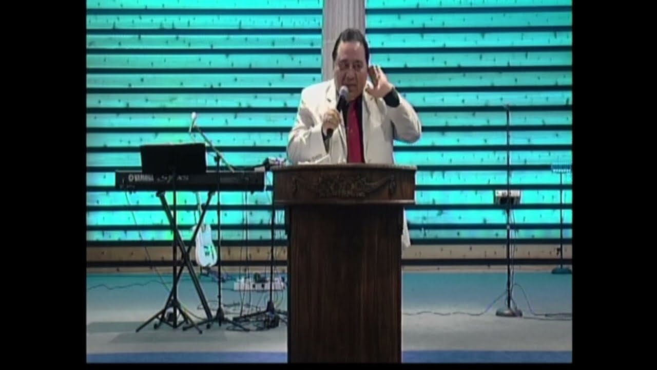 Pastor Eduardo Perez Guillen - Tema:  ¿Era profeta de Dios Nostradamus?