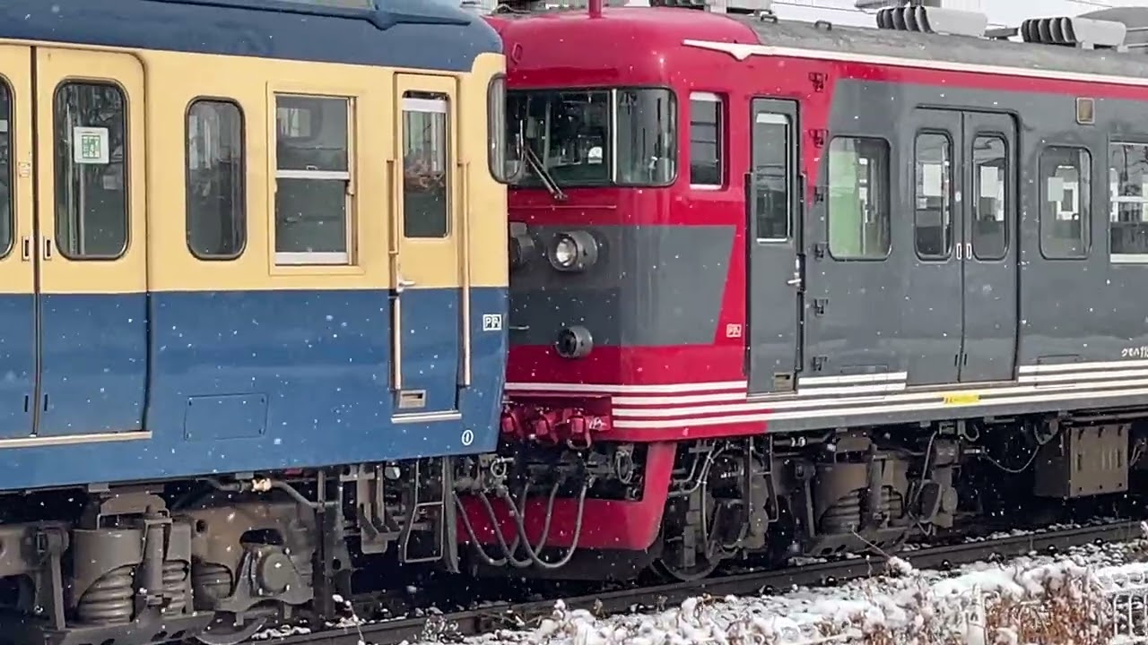 しなの鉄道115系 しなの鉄道色(S1編成) + 横須賀色(S9編成)を 三才駅 & 豊野駅でみる