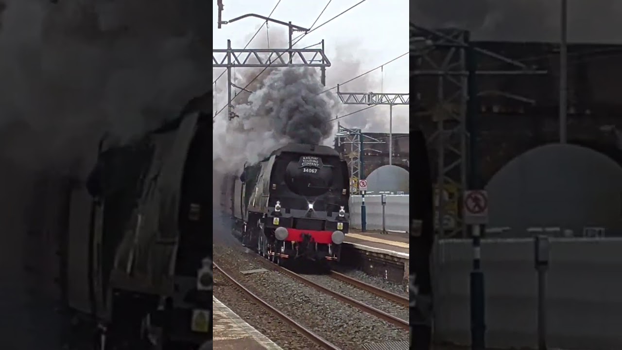 Tangmere Smokes through Oxenholme at Speed! #steam #train #railway #shorts