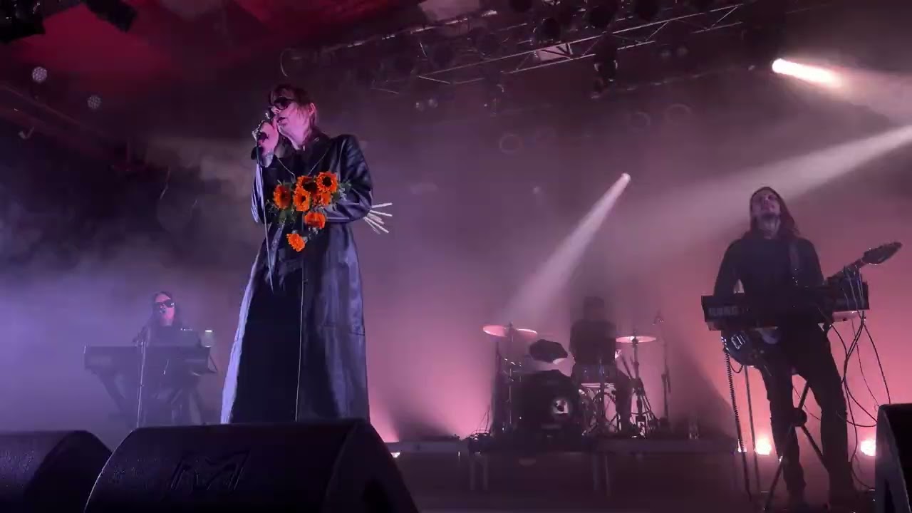 COLD CAVE - CONFETTI / 28.11.2025 OBSIDIAN ECHOES BERLIN