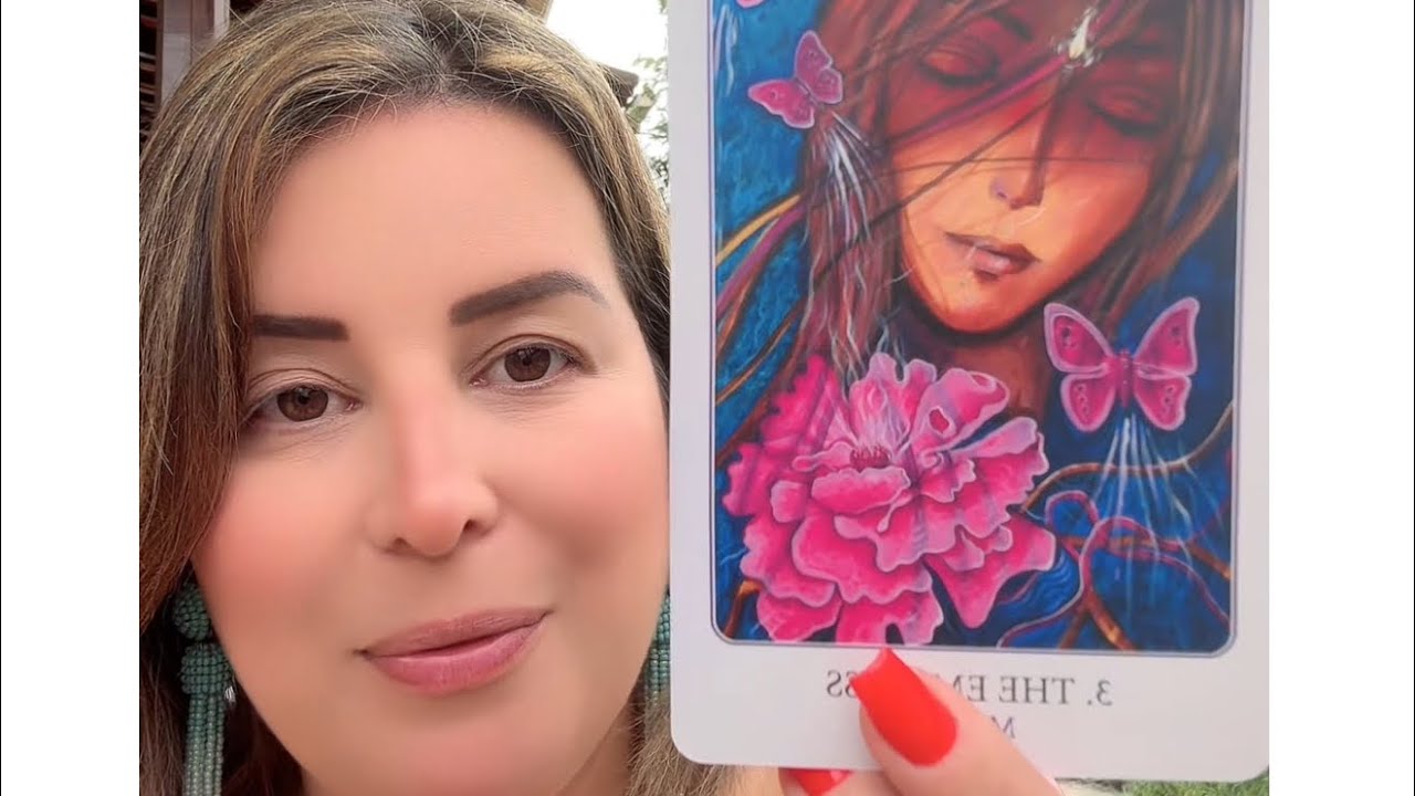 Se veja como ELE te vê ♥️⭐️🦋 #tarot #espiritualidade 
