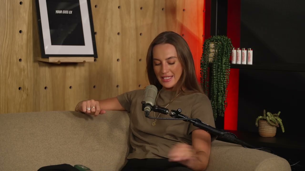 Lesbian Q&A- Friends Episode
