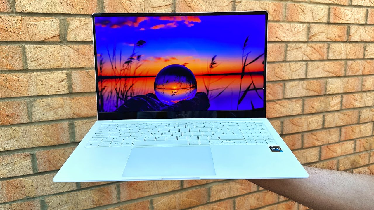 Samsung Galaxy Book2 Pro &mdash; распаковка и обзор