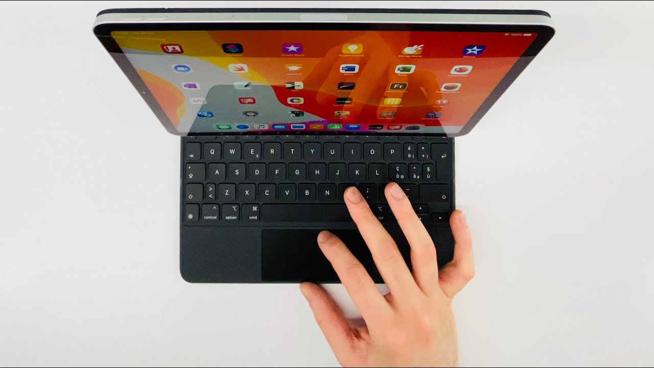 Magic Keyboard VS Smart Keyboard Folio - ITA