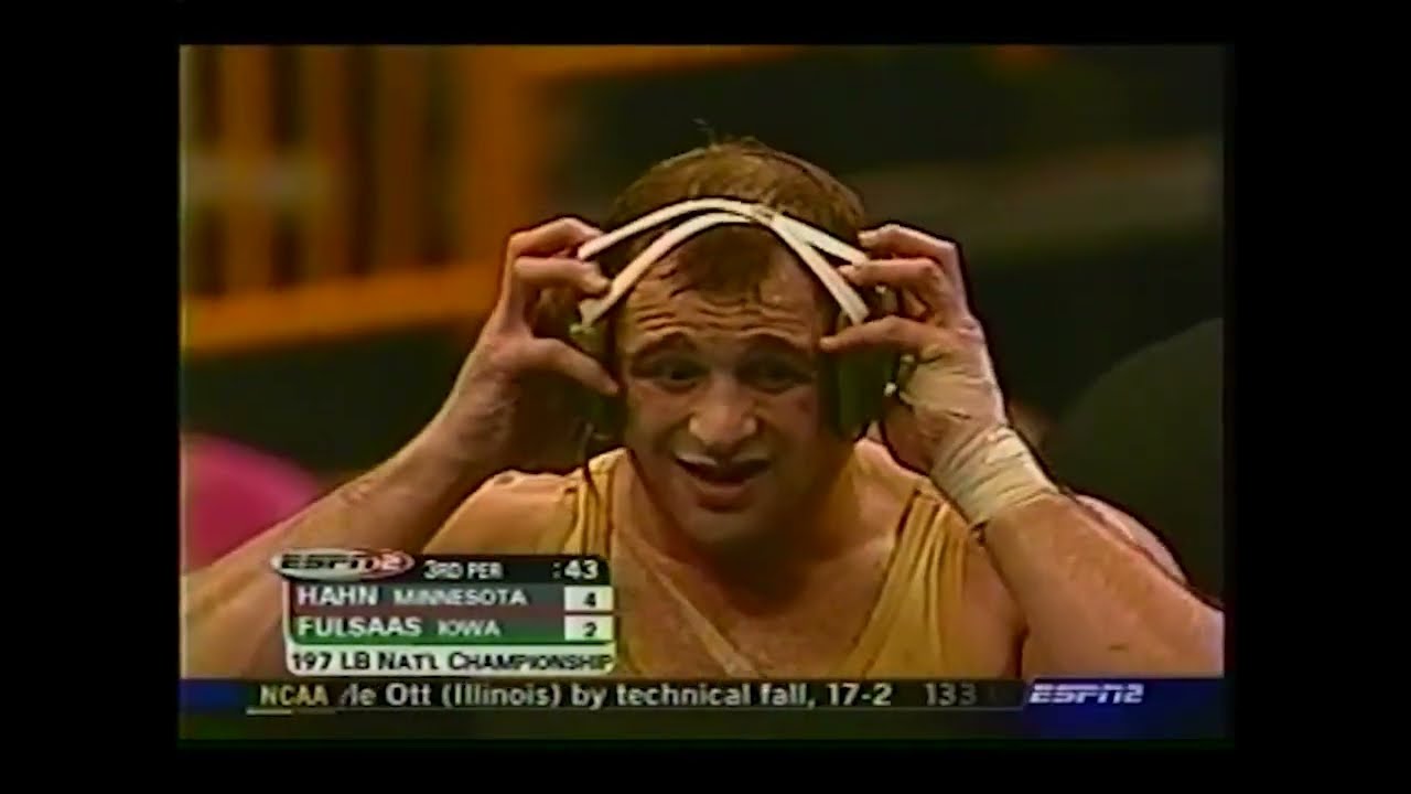 NCAA 2004 197LB FINAL DAMION HAHN MINNESOTA VS RYAN FULSAAS IOWA