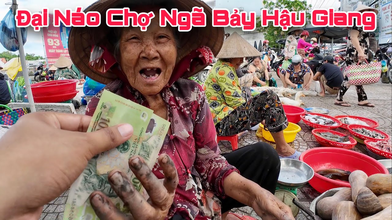 Đại Náo Chợ Ngã Bảy Hậu Giang Rất Đông Người Già Khó Khăn Hạnh Phúc Nhận Quà | Khương Nhựt Minh