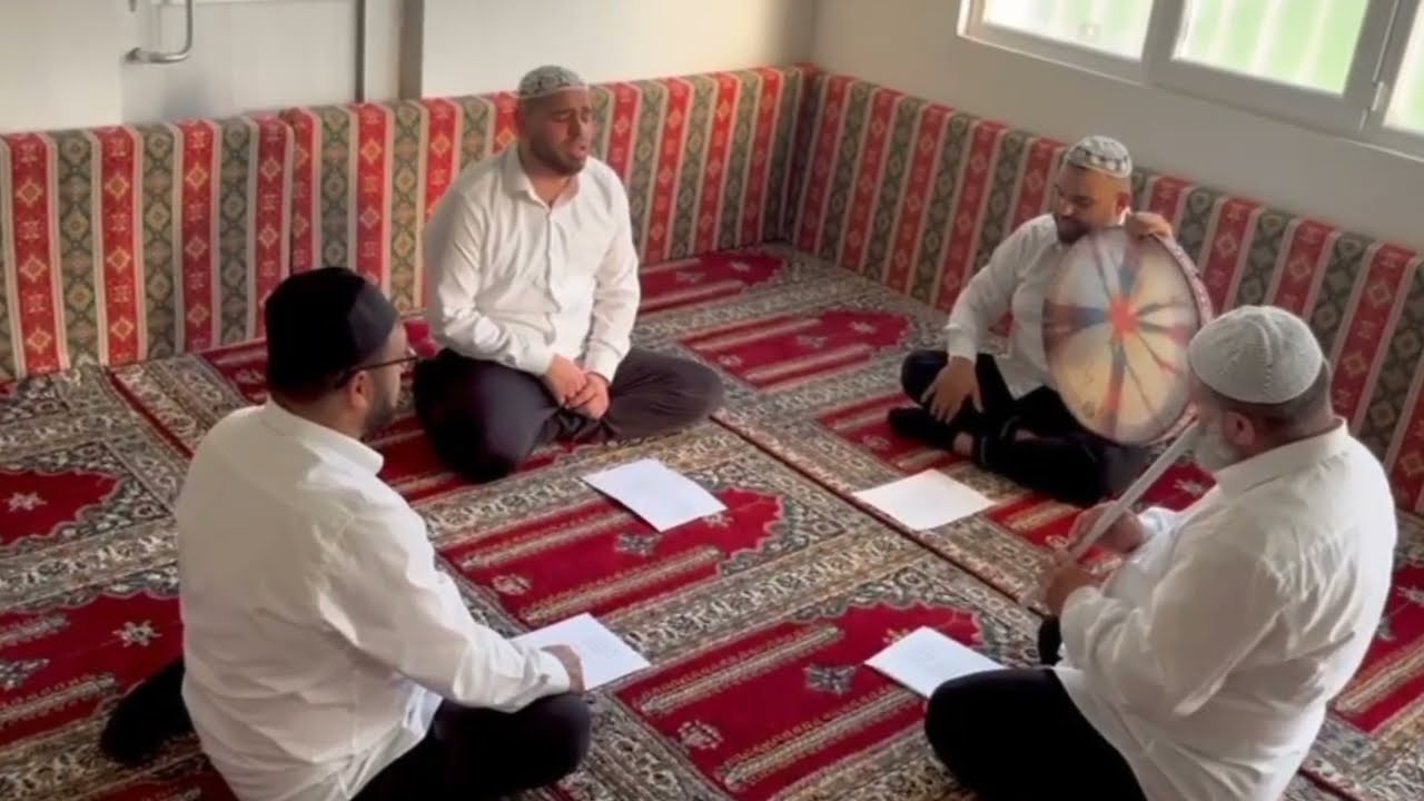 Grup Menzil - BİR LEYLA 