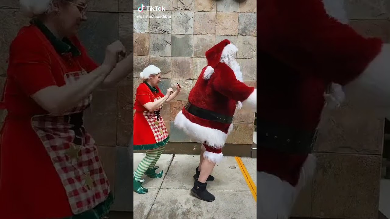 Santa Claus di Bari.                                      Baby tu eres mia.
