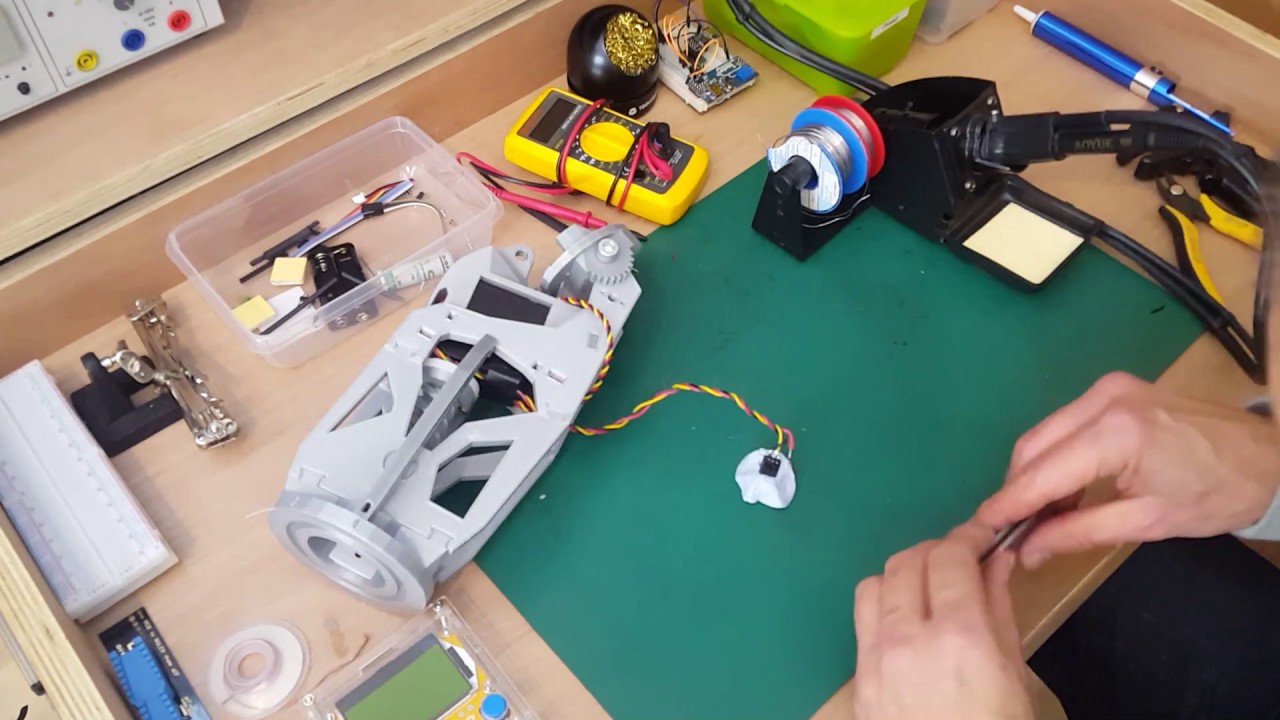 Assembling the inMoov Bicep