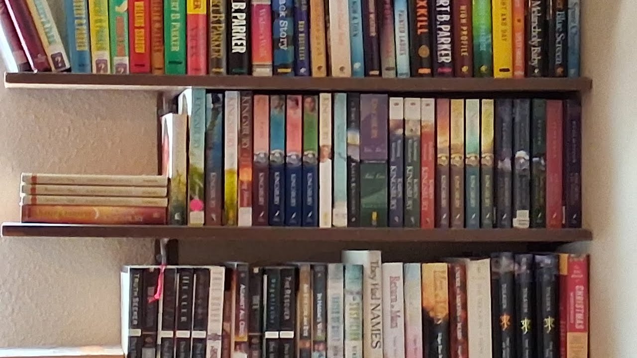 Bedroom Bookshelf Tour