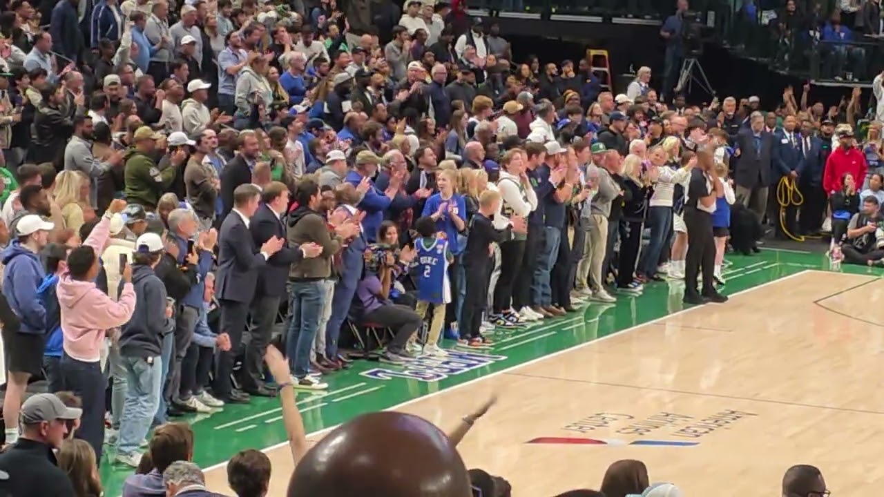 Dallas Mavericks Patrick Dumont watches final seconds vs Milwaukee Bucks 11/10/25