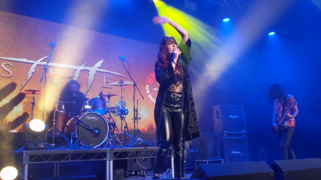 Bastette live at NWOCR Festival 1st October 2022