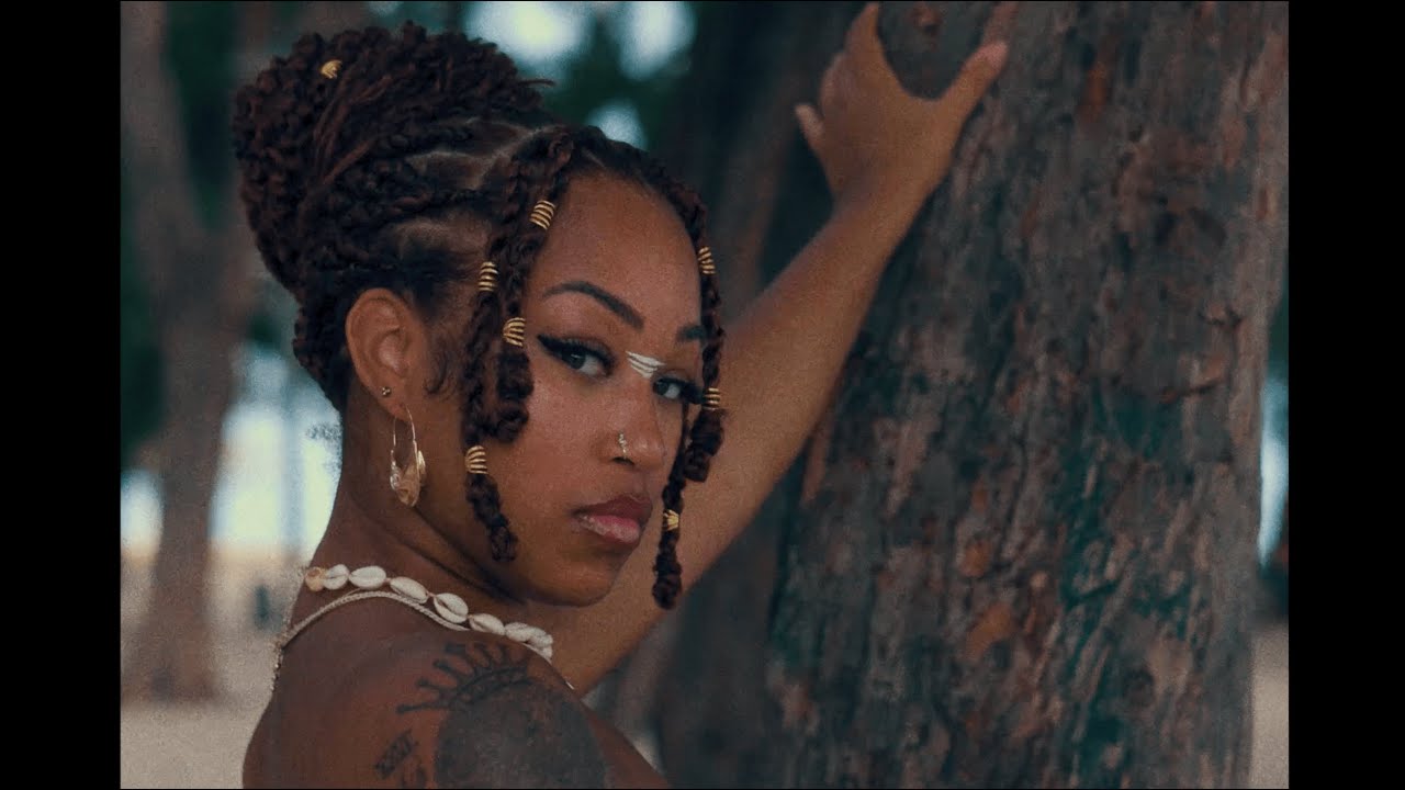 Lylah - P&eacute;pite (Clip officiel)