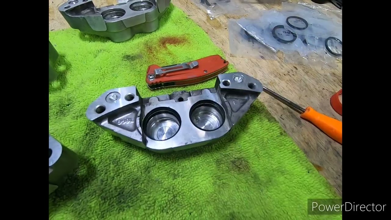 tokico brake caliper rebuild. zx7, zx9r, zx11