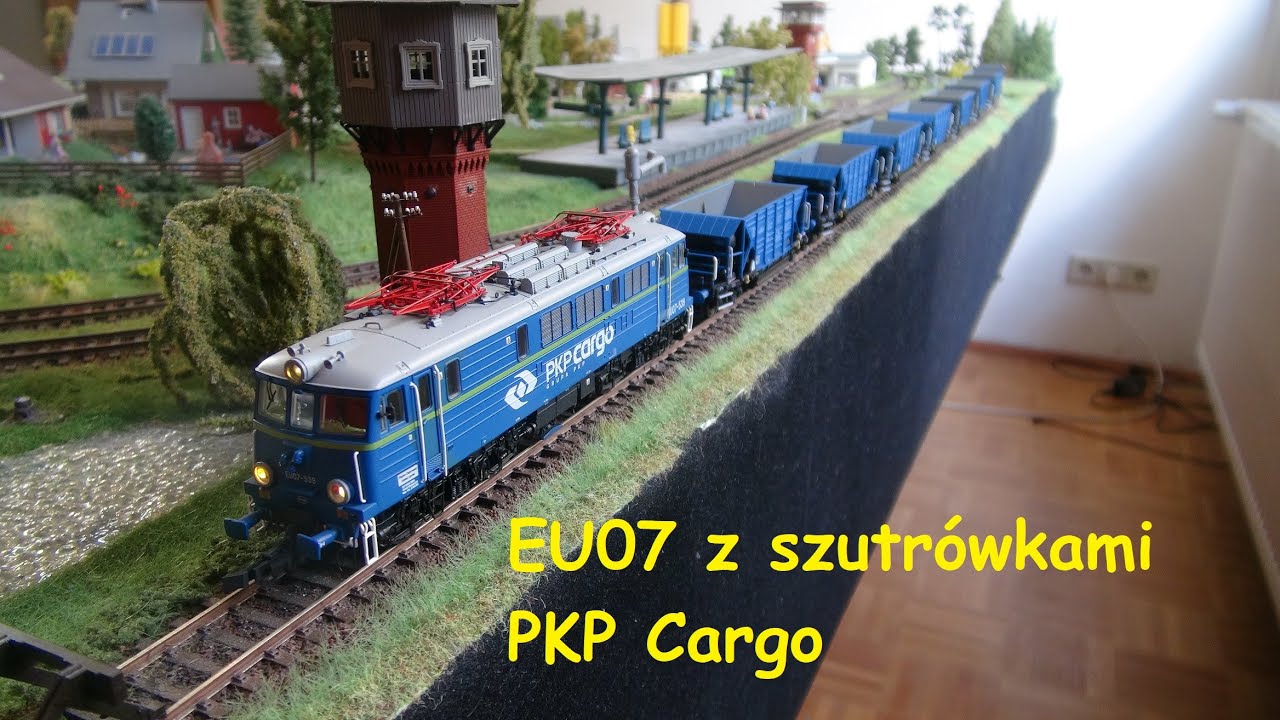 Na makiecie: EU07 z szutrówkami PKP Cargo