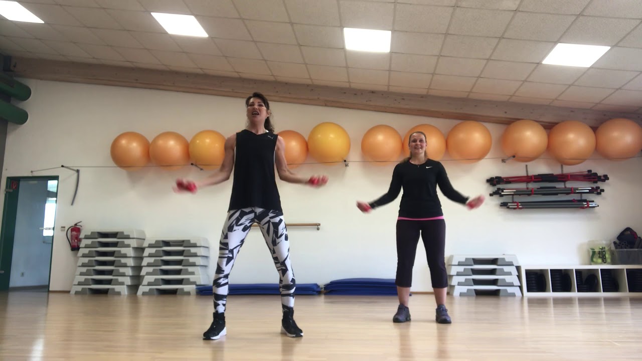 Training f&uuml;r straffe Arme & sch&ouml;ne Schultern