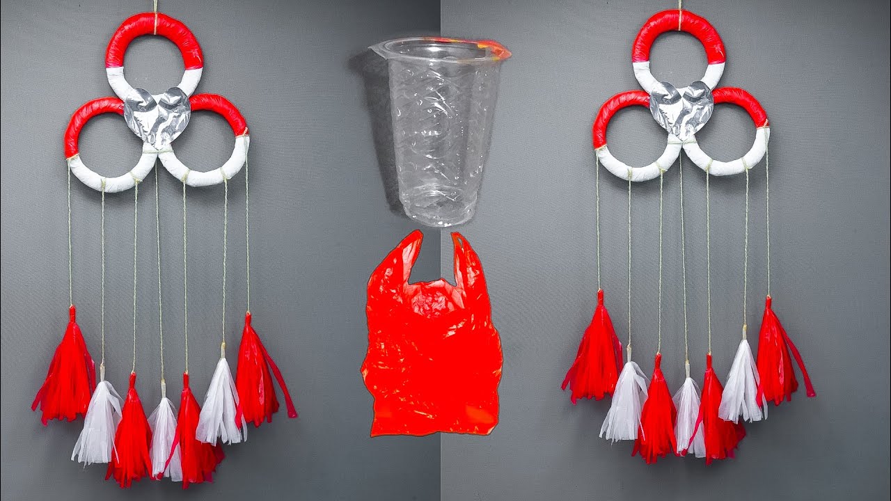 hiasan 17 Agustus dari gelas plastik bekas dan kresek untuk dekorasi