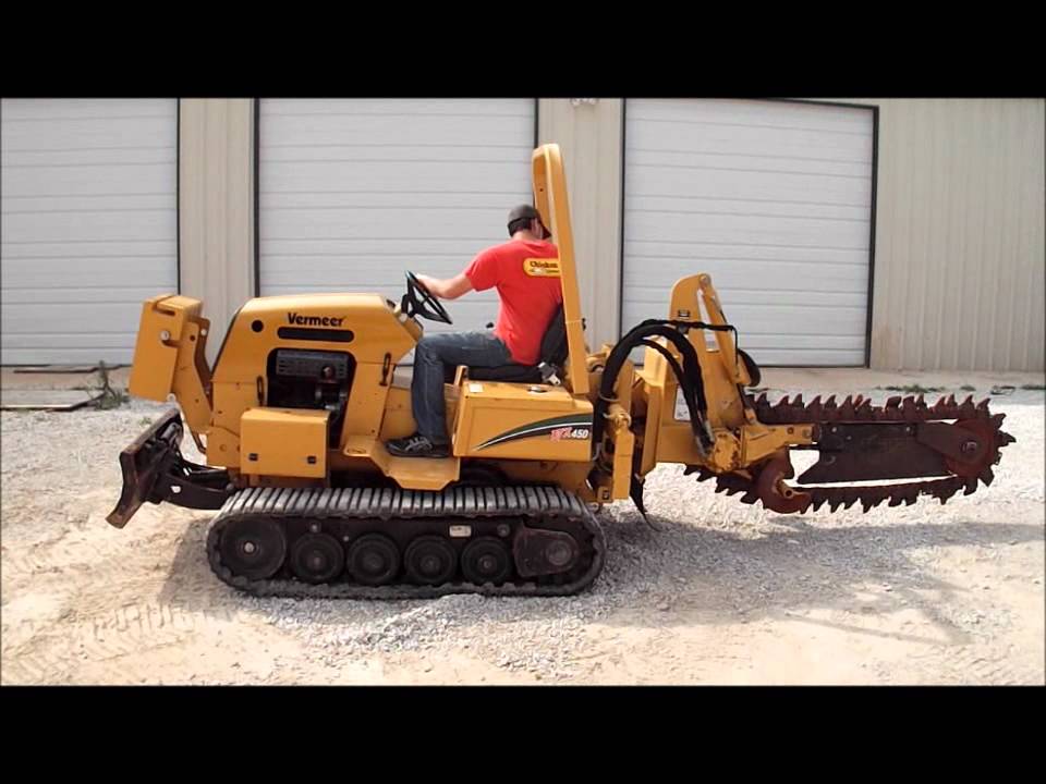 06 Vermeer RTX450 Trencher