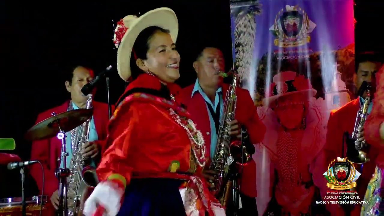 ESTERLINA SOLORZANO - MIX DE HUAYNOS 🌄👒