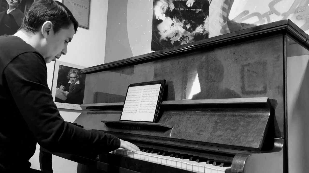 Disintegration - The Cure - Piano