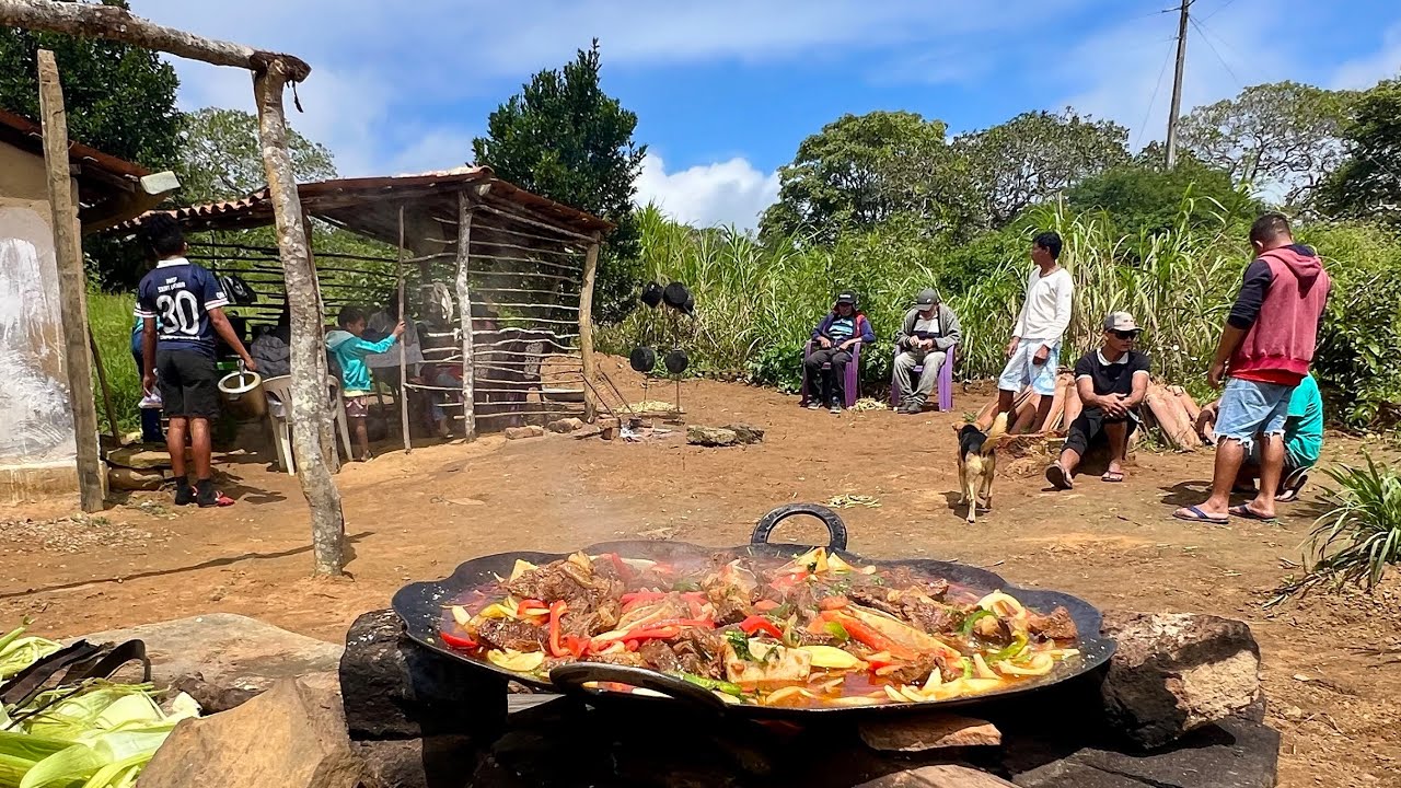 NOSSO ALMOÇO NA ROÇA XARÉU COM FEIJÃO VERDE 
