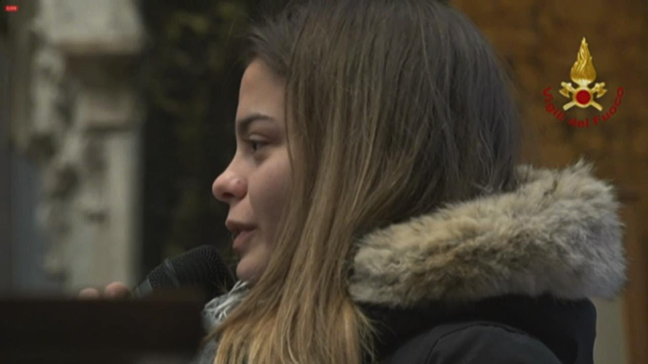 Rieti, funerali vigile del fuoco. La figlia: 