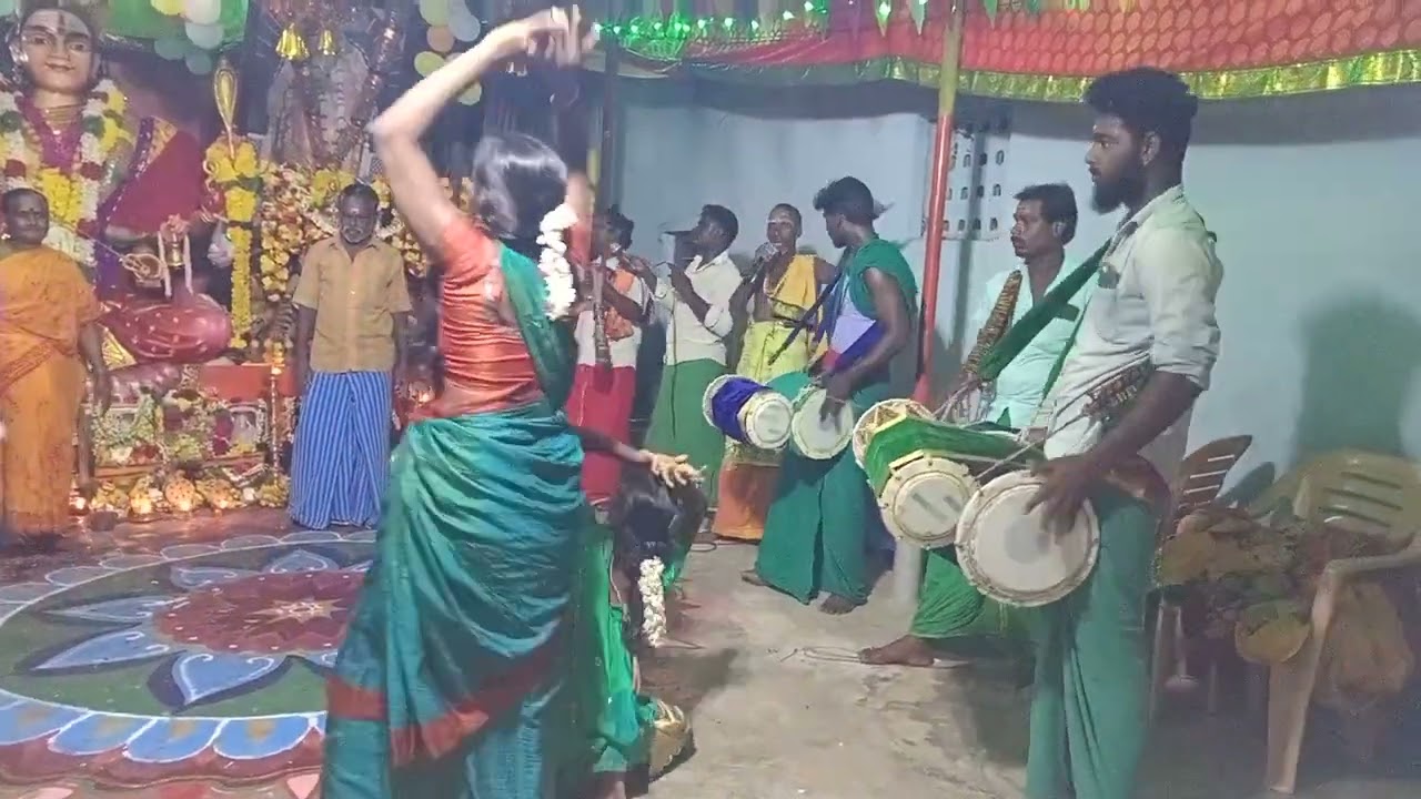 🔱🔥🙏கூட்டத்தை தெரிக்கவிட்ட.  அகங்காரம் கொண்டு ஆடிவரும் கன்னிகள்🔱🔥🙏🔥 சிவ சக்தி கலைக்குழு சிதம்பரம் 🔥