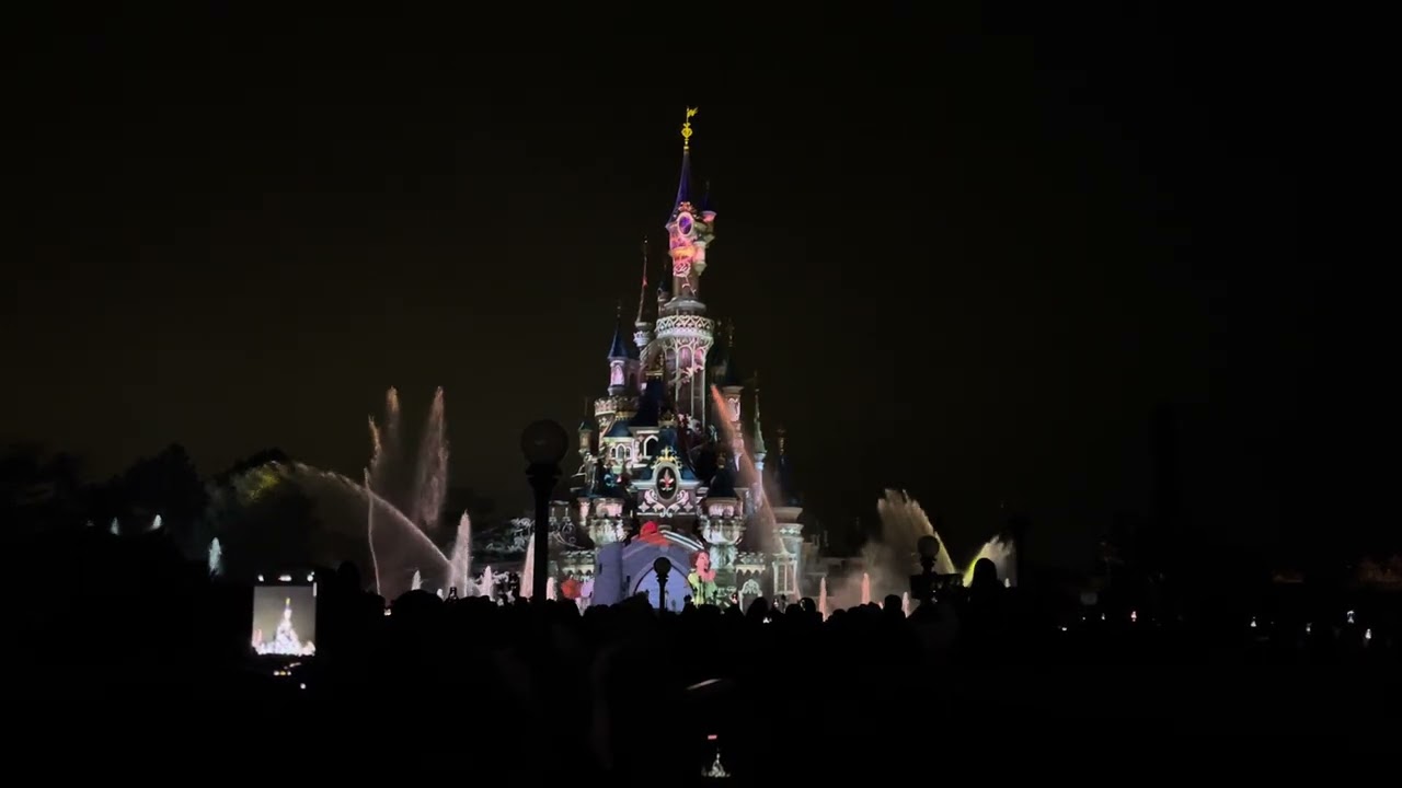 Disney land Paris night time show