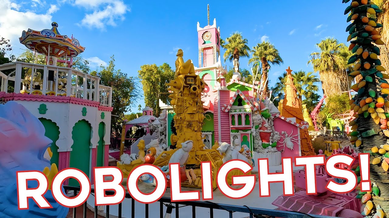 Exploring ROBOLIGHTS Christmas Extravaganza