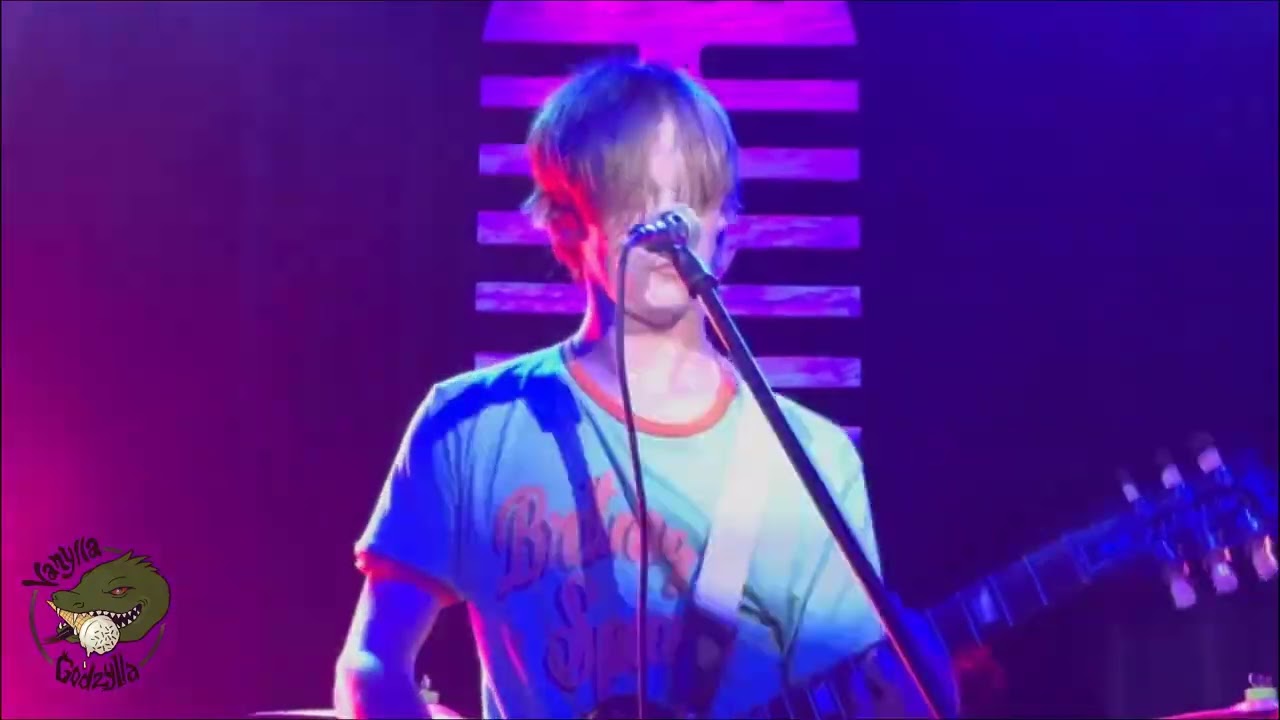 Vanylla Godzylla covers Everlong by Foo Fighters at Station 142 in West Chester, PA