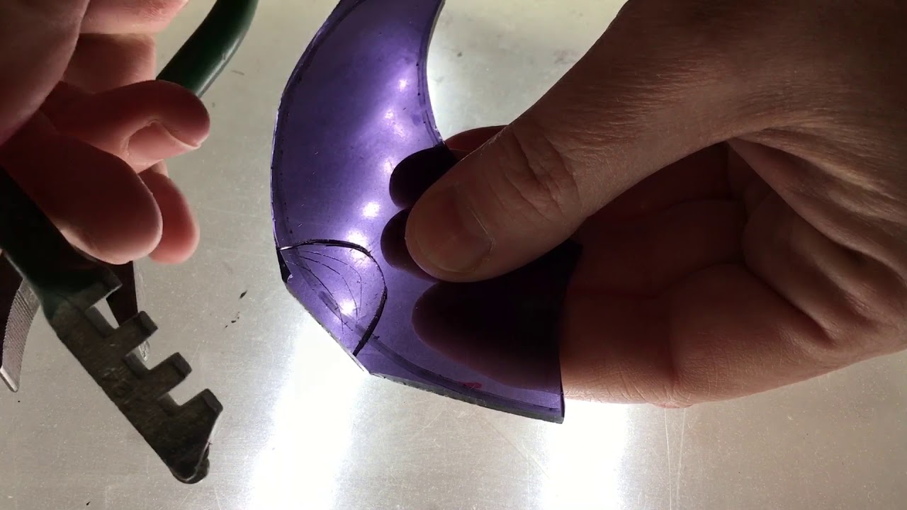 Cutting out an internal half circle
