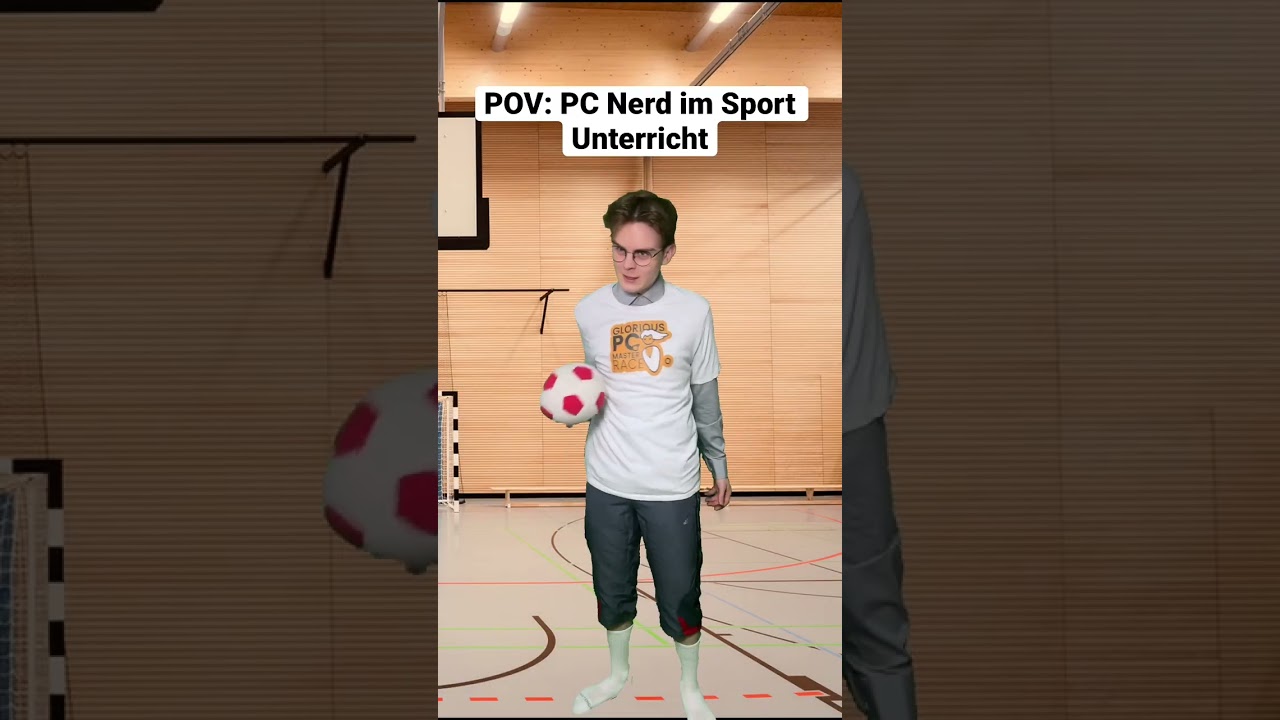 PC NERD IM SPORT UNTERRICHT