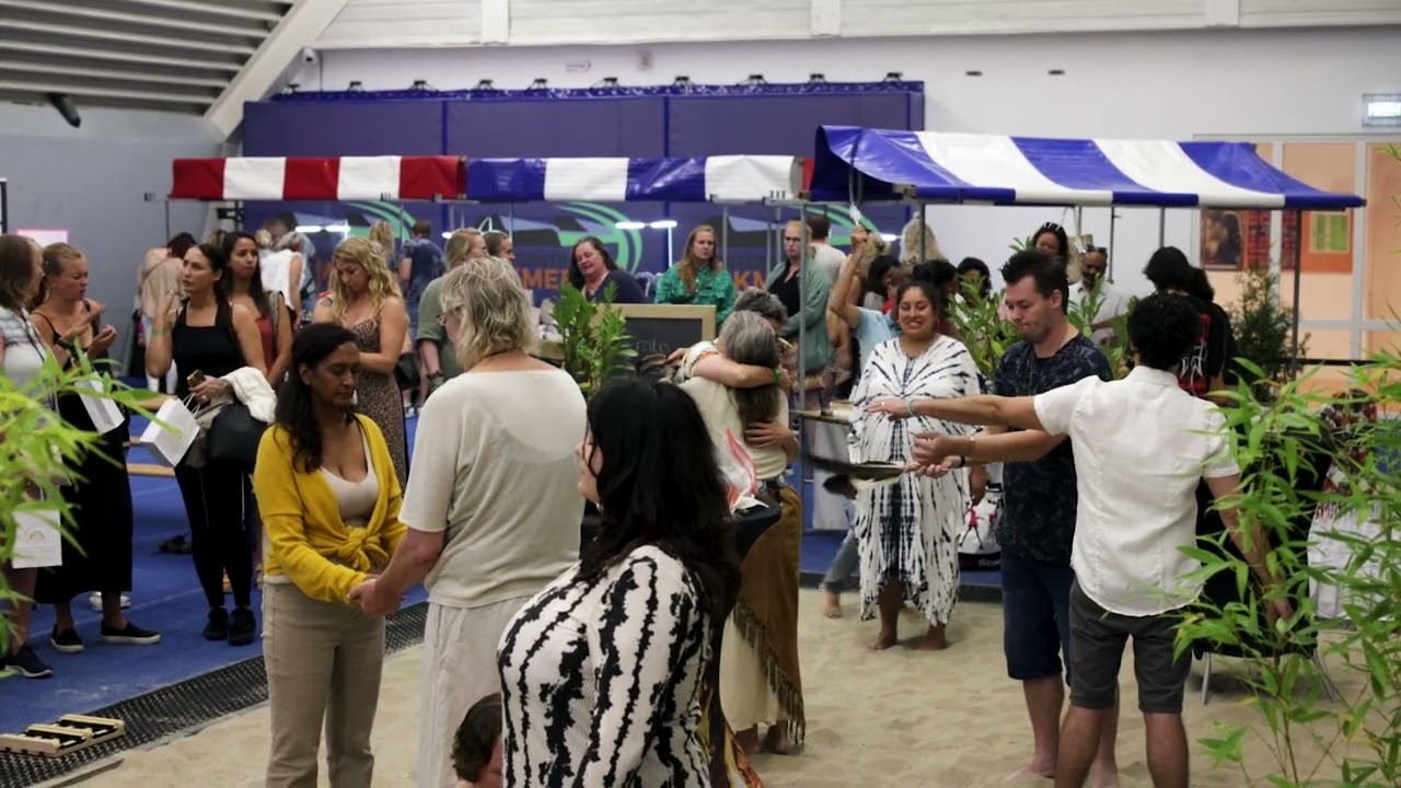 Smudgen op het Spiritual Experience Event