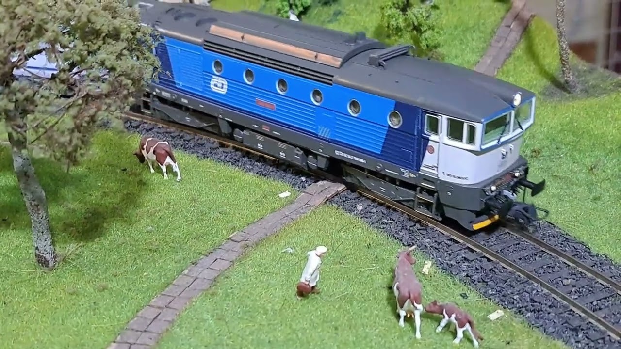 Nurek 754 -  IC PKP - Brejlovec Ceske Drahy - Latarnik Hańcza