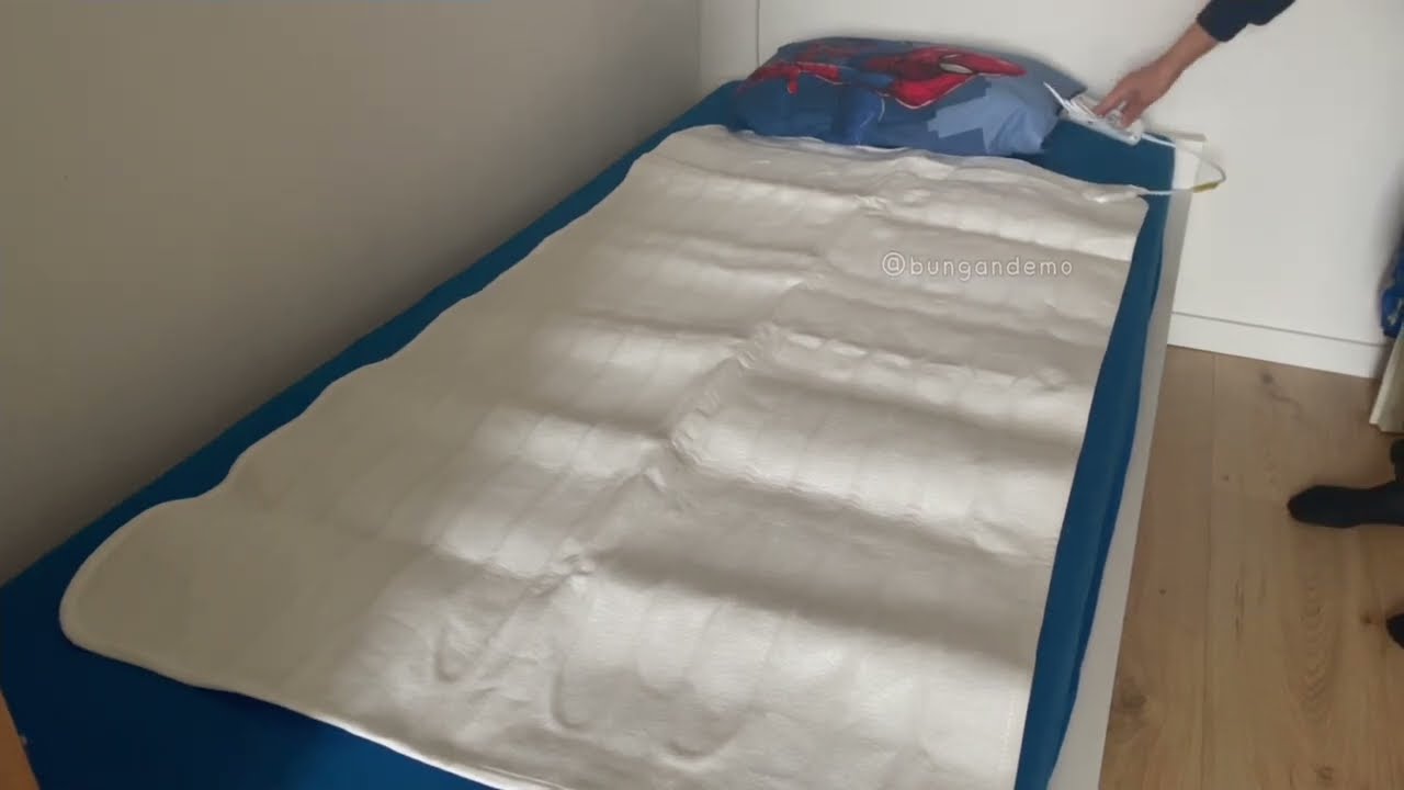 Electric Hested Under Bed Blanket, 3-Heat Setting, Auto Shut-Off, Machine Wash #bedheater