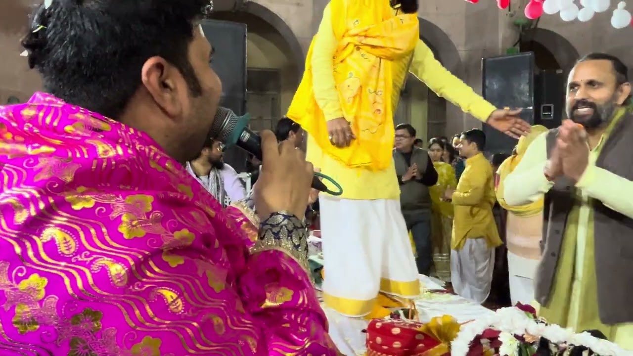 होली महोत्सव - श्री राधा रानी निज महल बरसाना ll चेतन बृजवासी ll