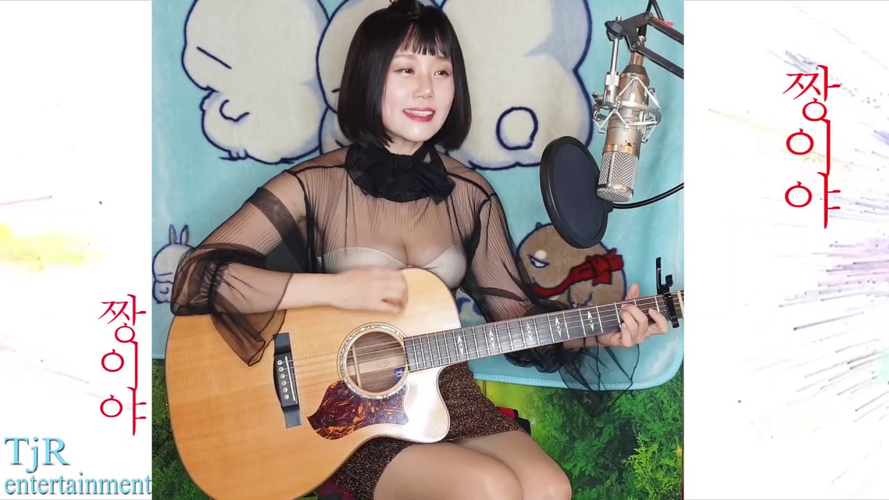 아이큐(I.Q) - 짱이야(ZZANG E YA)[즉석 라이브] #가수아이큐 #iqmusic @I.QMusic